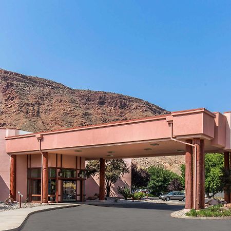 Quality Suites Moab Near Arches National Park Екстериор снимка