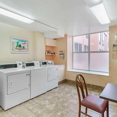 Quality Suites Moab Near Arches National Park Екстериор снимка
