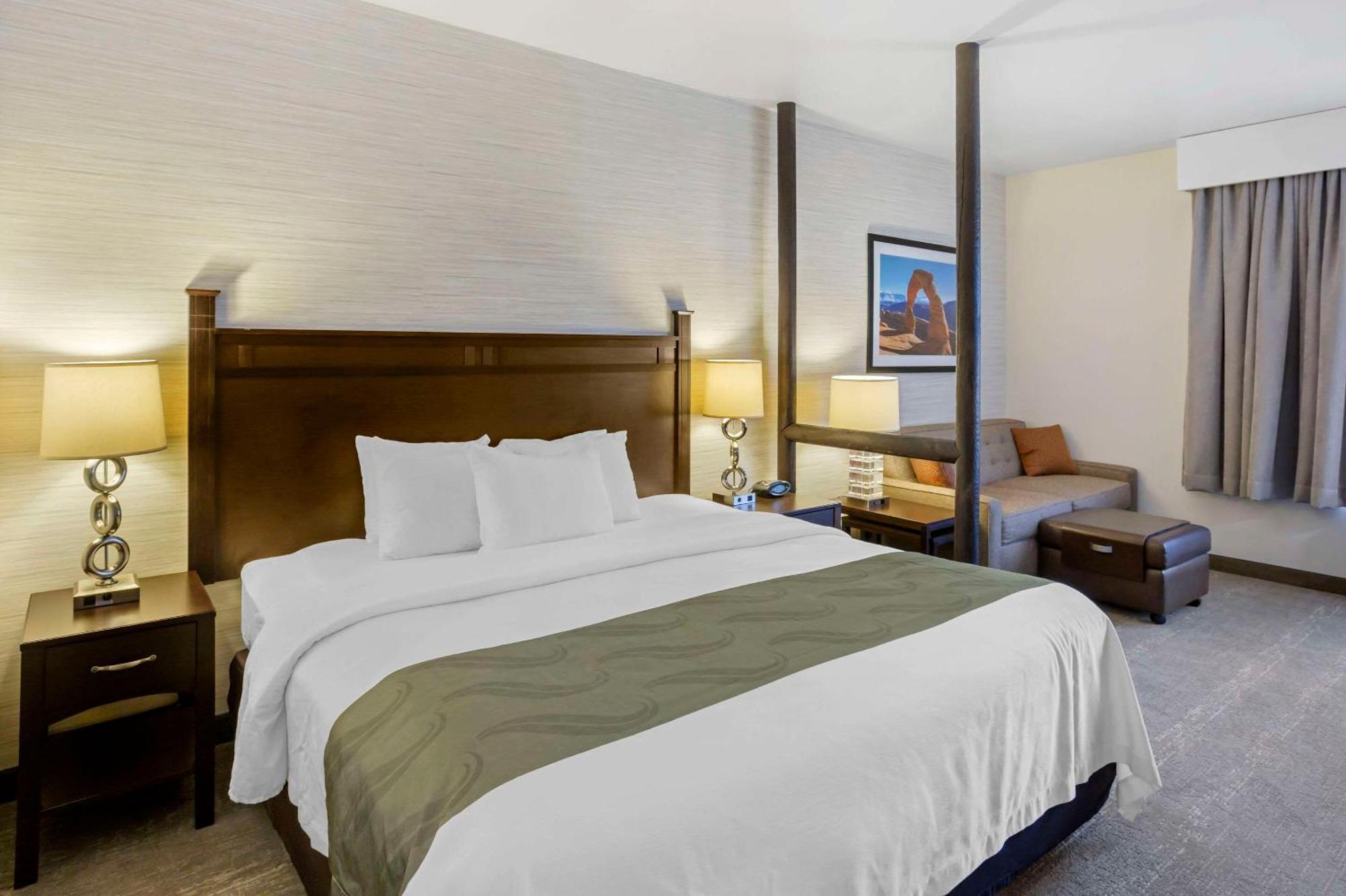 Quality Suites Moab Near Arches National Park Екстериор снимка