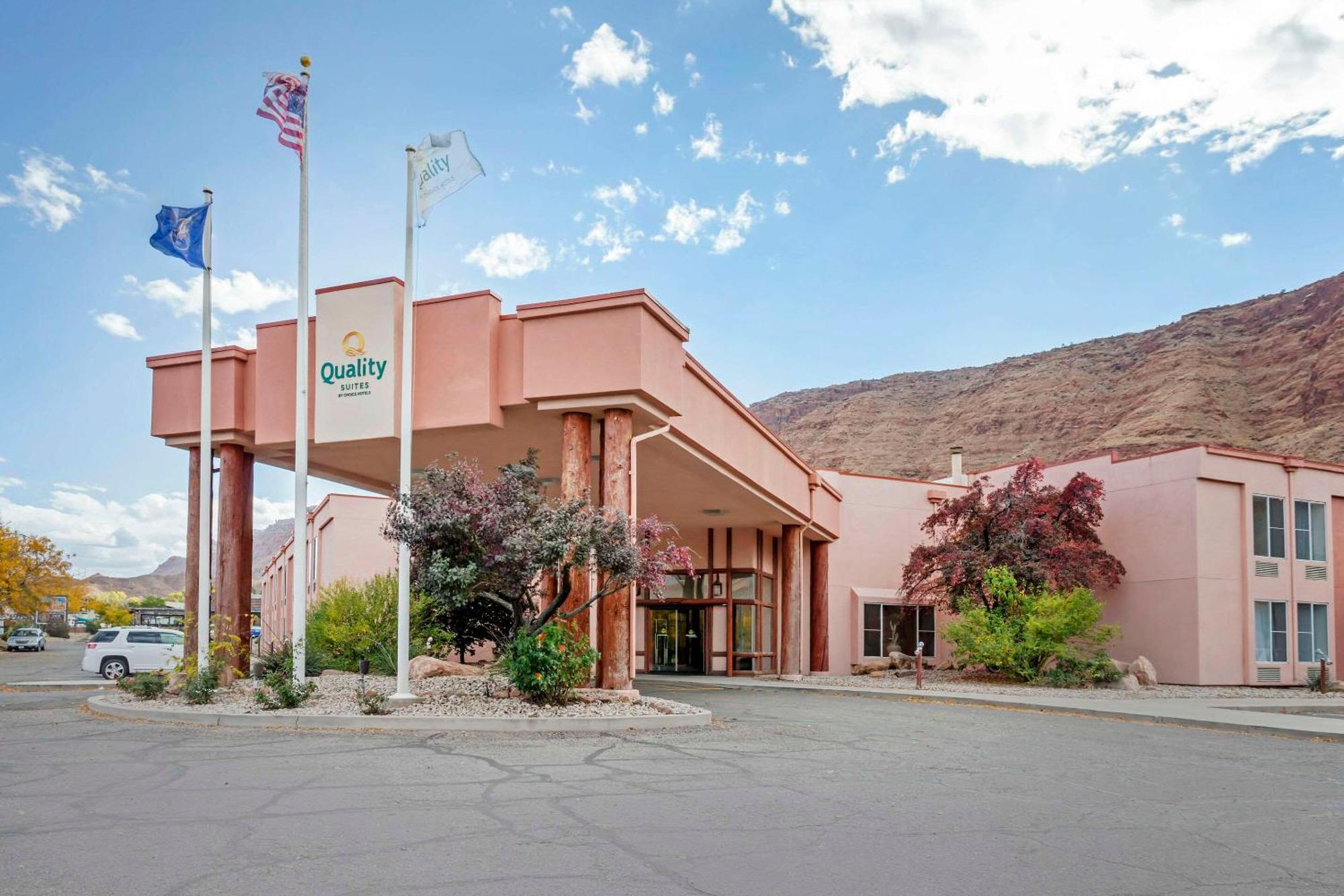 Quality Suites Moab Near Arches National Park Екстериор снимка